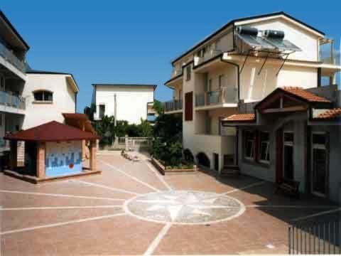 דאבולי Aquamarine Residence מראה חיצוני תמונה